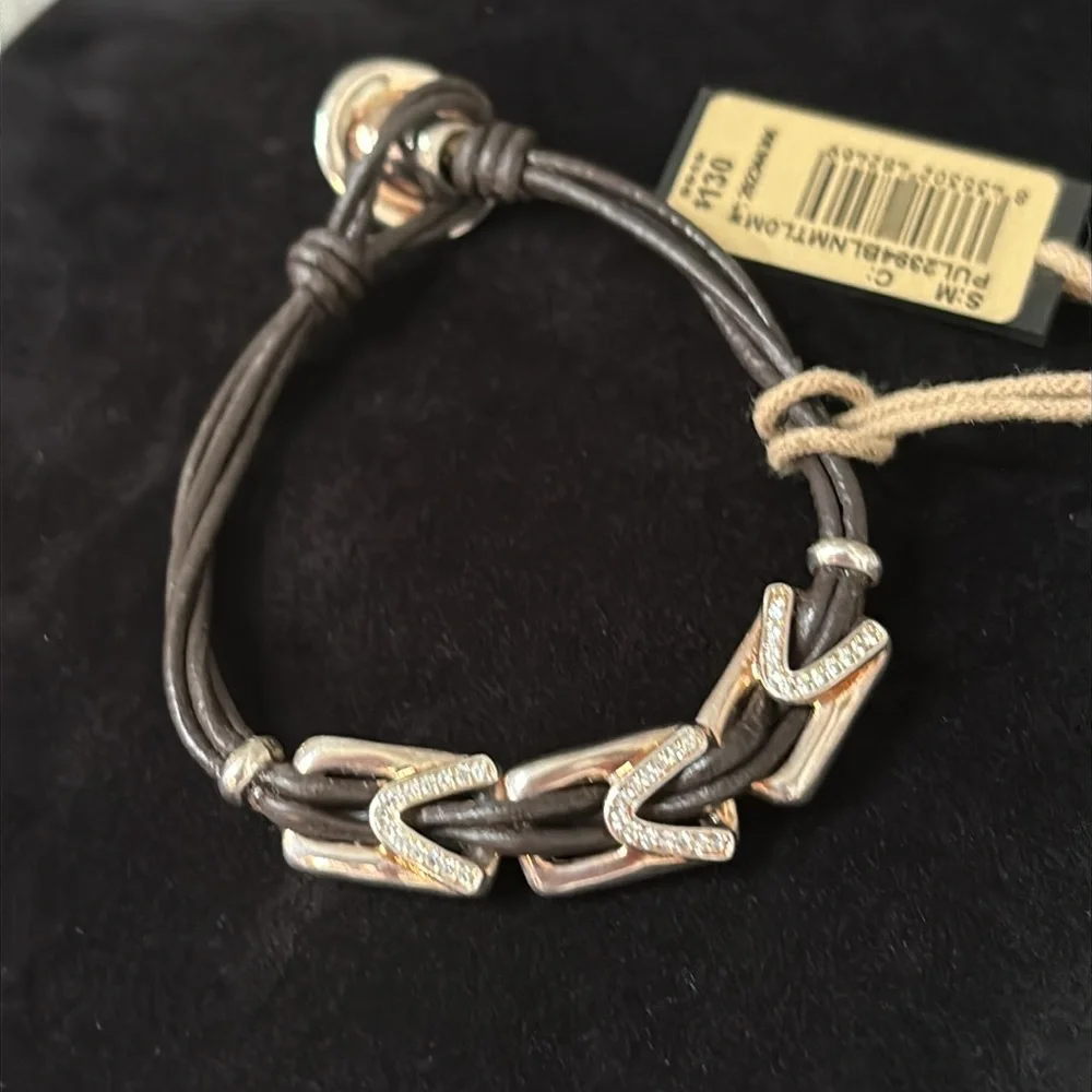 NWT UNO de 50 Leather Gold Links Bracelet - Picture 3 of 10